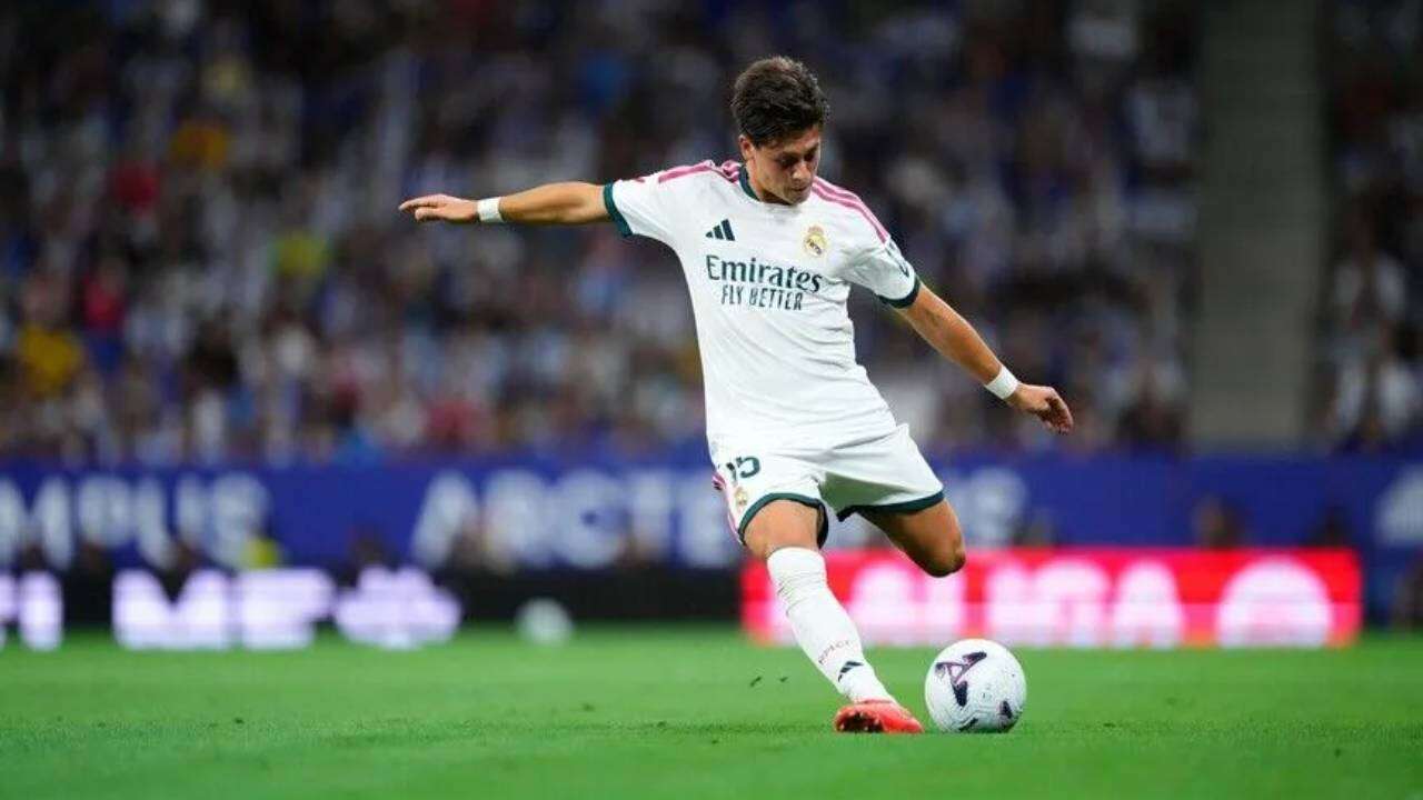 Real Madrid'in yıldızı Arda Güler kahroldu! 7